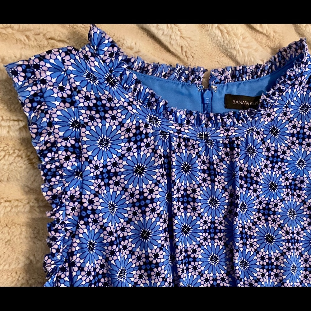 BRAND NEW Banana Republic dress size 6
